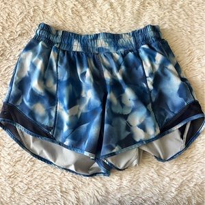 Lululemon Hotty Hot size 6 long